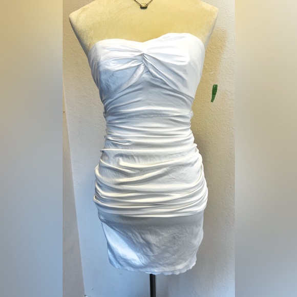 NWT White Satin Strapless Cocktail Dress, size Small - Picture 2 of 10